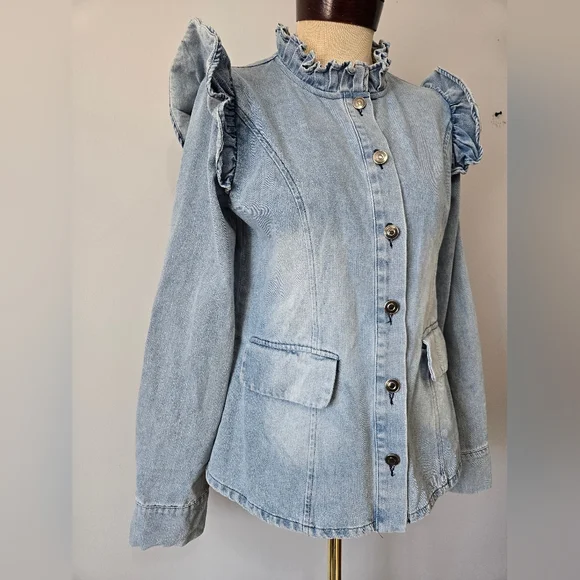 MAZIK NWT Ruffled Denim Button Up Jacket. Size Small - Picture 2 of 12